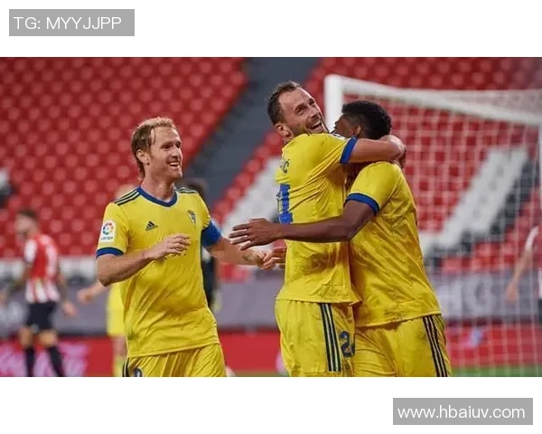 西甲精彩对决拜仁与里昂激战成平乌龙球成比赛转折点解析