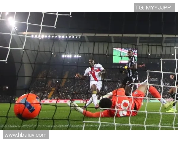 那不勒斯狂胜AC米兰晋级国王杯争议判罚引发全场热议