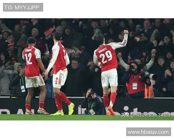 AC米兰友谊赛大胜阿森纳五球狂潮补时进球点燃全场激情