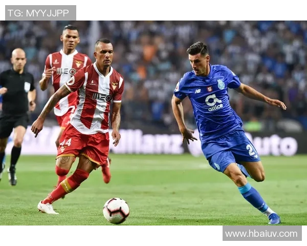 欧联杯波尔图与利物浦激战成平局补时进球瞬间点燃全场激情 欧联杯波尔图与利物浦激战成平局补时进球瞬间点燃全场激情